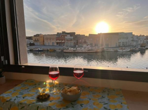 Old Port la Marina - Luna